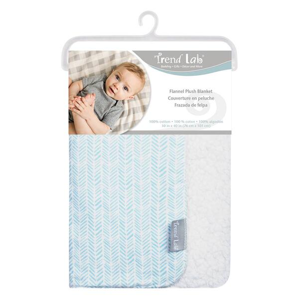 Trend Lab&#40;R&#41; Herringbone & Faux Shearling Blanket - image 