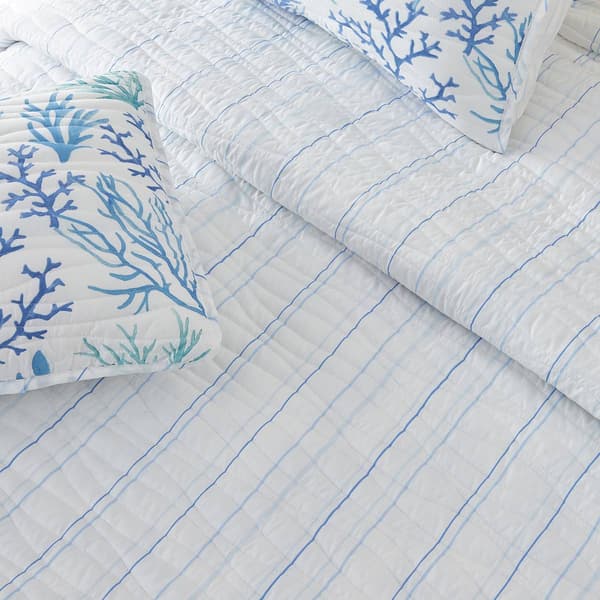 FreshFolds Amelia Island Coastal Theme Quilt Set
