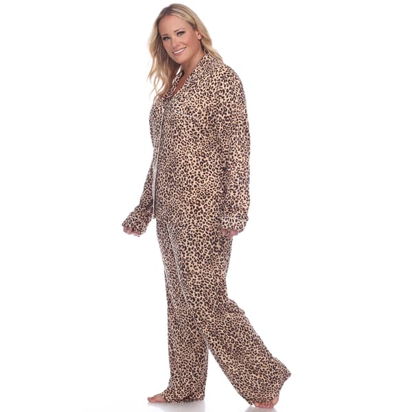 Plus Size White Mark Leopard Long Sleeve Pajama Set