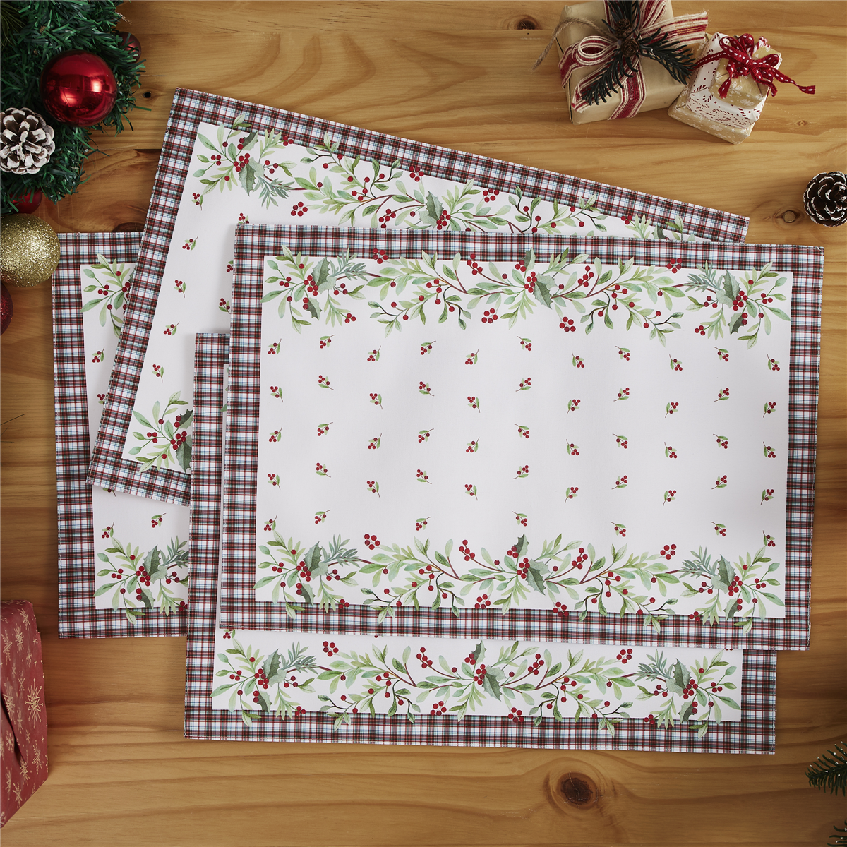Avanti Holly Plaid Placemat - Set of 4