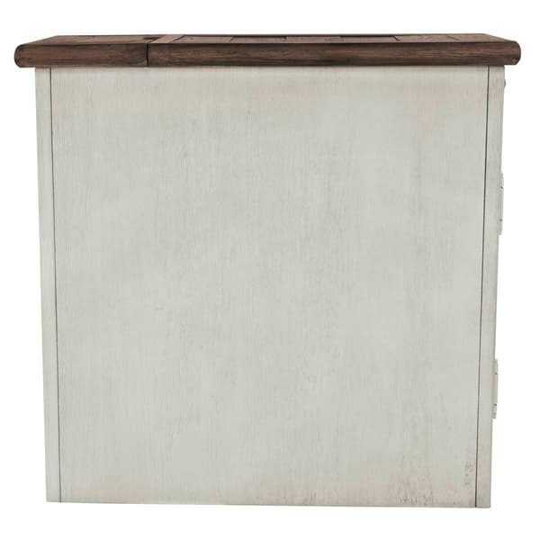 Signature Design by Ashley Bolanburg Chairside End Table with USB