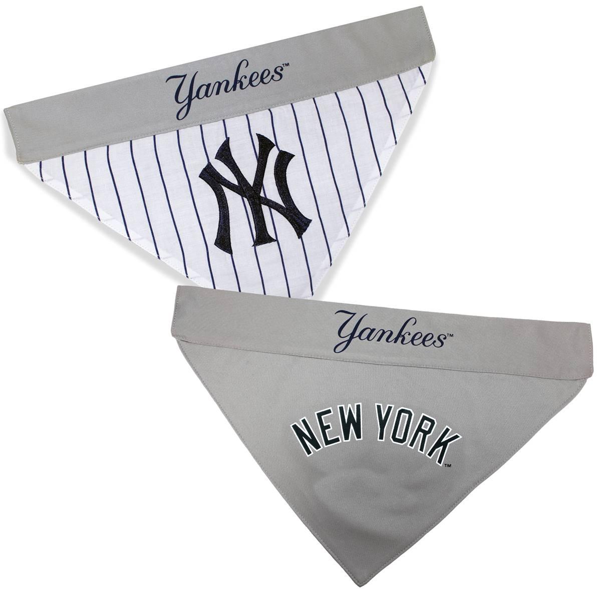 MLB New York Yankees Reversible Pet Bandana