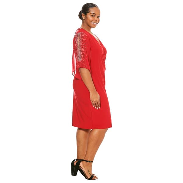 Plus Size MSK 3/4 Angel Sleeve Solid Side Ruched Sheath Dress