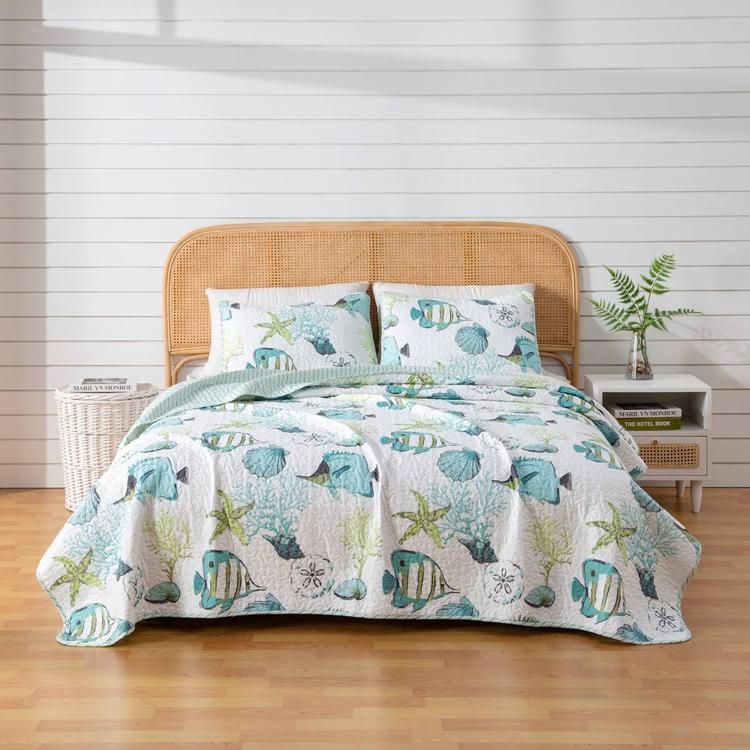 FreshFolds 3pc. Coastal Fish Themed Bedspread Quilt Set