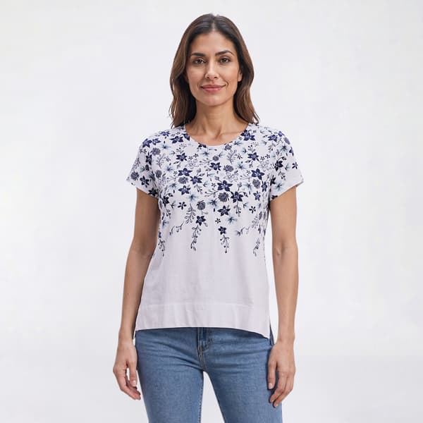Petite Preswick & Moore(R) Short Sleeve Floral Step Hem Tee - image 