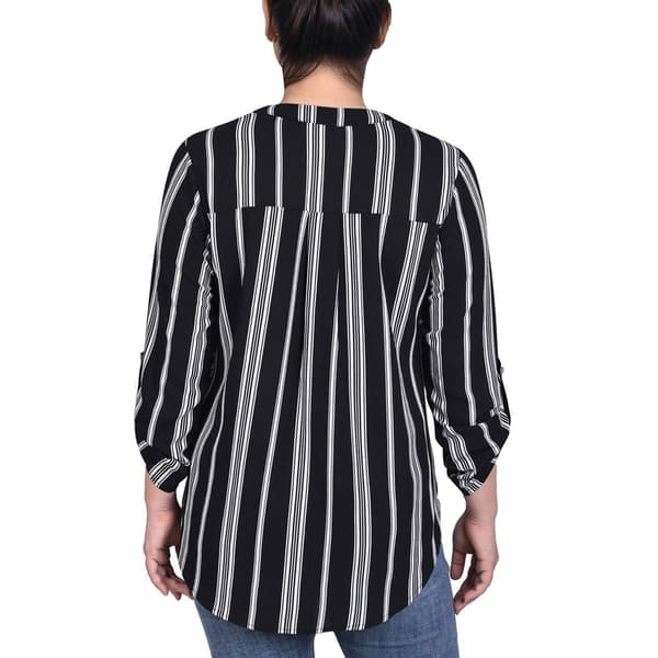 Womens NY Collection Roll Tab Sleeve Pleat Front Hem Blouse