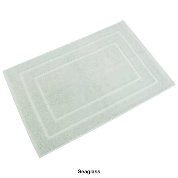 Classic Touch Solid Bath Mat