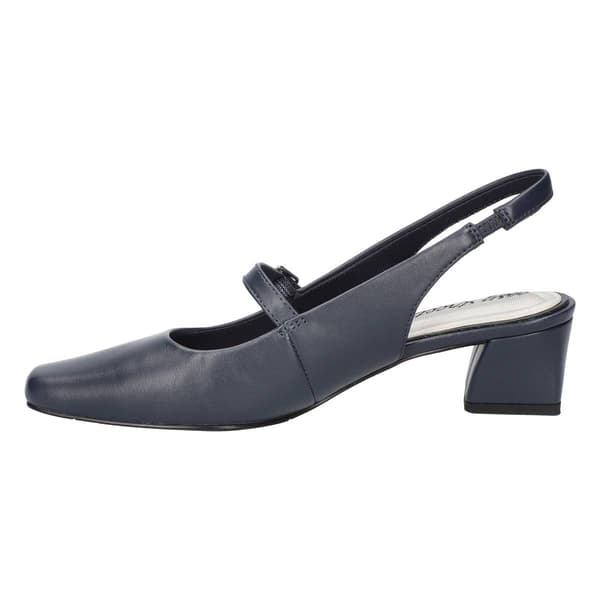 Womens Easy Street Cameo Square Toe Slingback Pumps