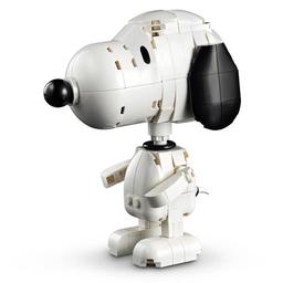 LEGO® Ideas Peanuts™ Snoopy''s Doghouse