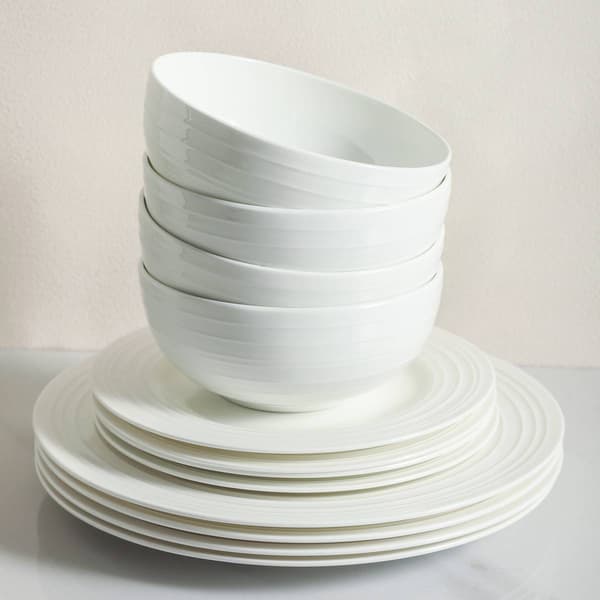 Stone Lain Eleanor 16pc. Bone China Dinnerware Set