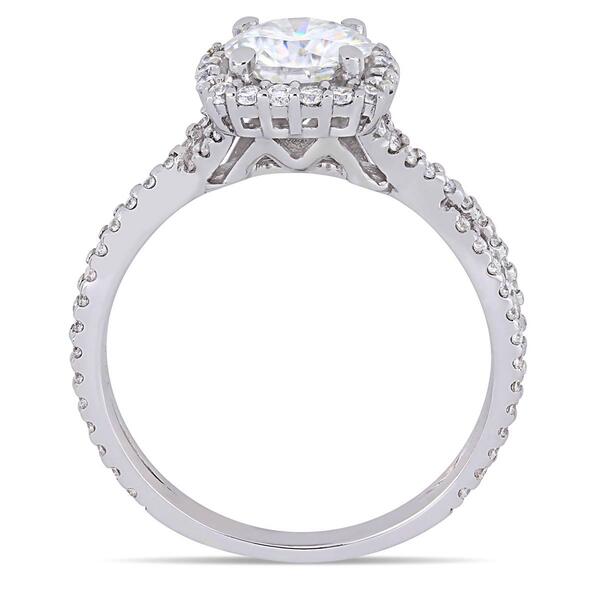 Diamond Classics&#8482; 10kt. Round & Halo Set Engagement Ring