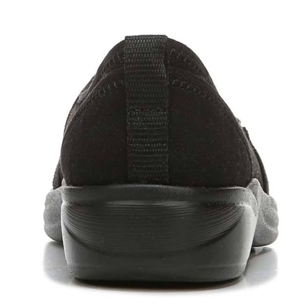 Womens BZees Niche III Slip-On Fashion Sneakers