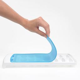 OXO Good Grips® No Spill Ice Cube Tray