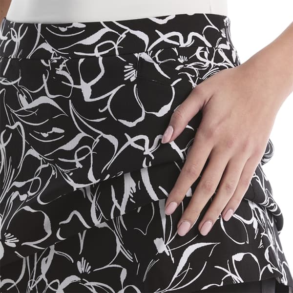 Womens Rafaella® Hibiscus Floral Welt Pocket Skort