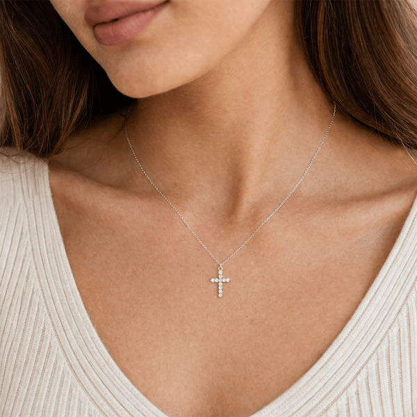 Saffron 1ctw. Moissanite Diamond Cross Pendant Necklace