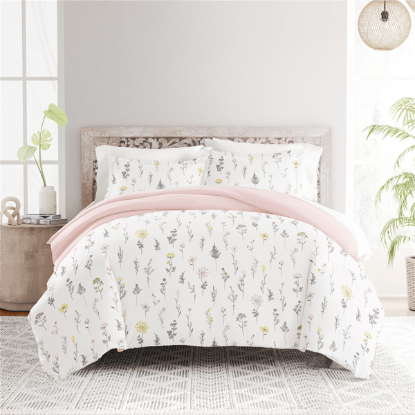 Soft Essentials Ultra Soft Wildflower Reversible Duvet Cover Set
