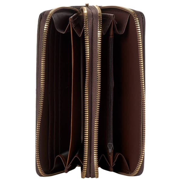 Womens Deluxity Plaid with Medallion Wallet