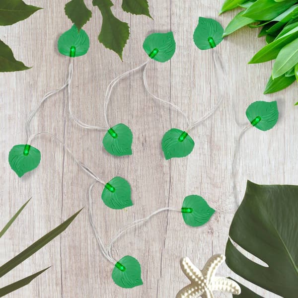 Northlight Seasonal Green Leaf Shaped String Lights