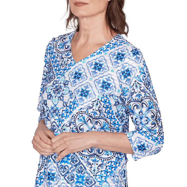 Petite Alfred Dunner Mykonos 3/4 Sleeve Medallion Blouse