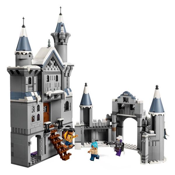 LEGO® One Piece Battle at Drum Castle