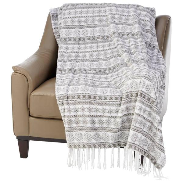 Mountain Ridge Clean Nordic Fringe Popcorn Throw