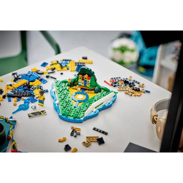 LEGO® Editions Vini Jr.  Soccer Highlights