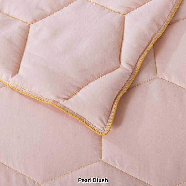 St. James Home Honeycomb Color Contrast Alternative Blanket