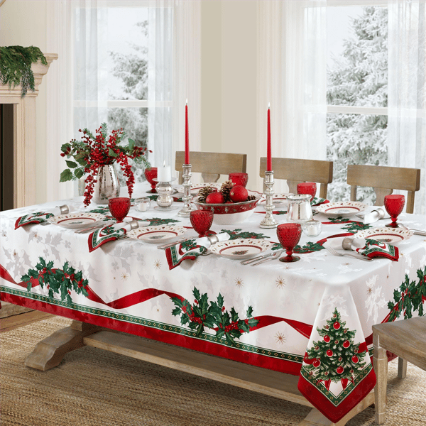 Villeroy & Boch Toy''s Delight Engineered Fabric Tablecloth