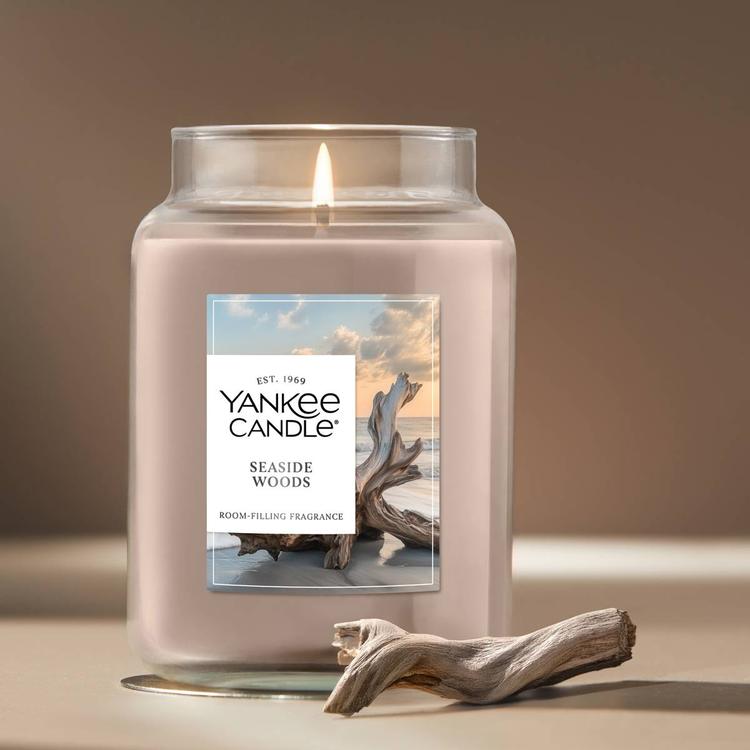 Yankee Candle(R) 22oz. Seaside Woods Jar Candle