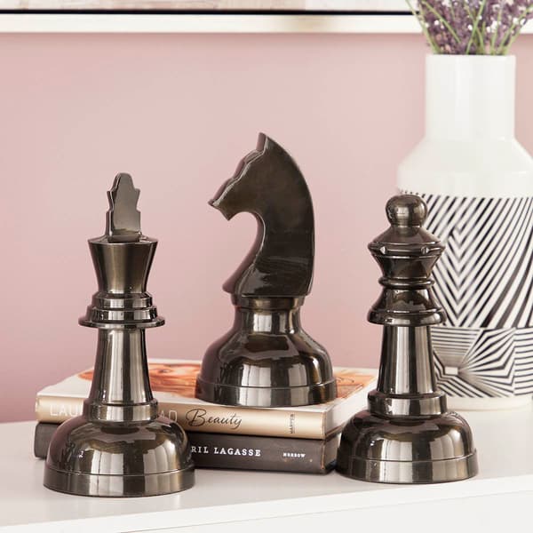 9th & Pike® 3pc. Chess Piece Table Display