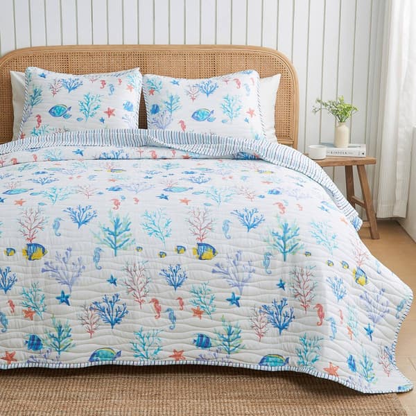 FreshFolds Ryanne 3pc. Reversible Coral & Fish Quilt Set - image 