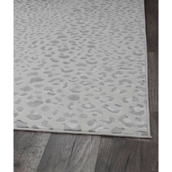 CosmoLiving by Cosmopolitan™ Hazel Snow Leopard Area Rug