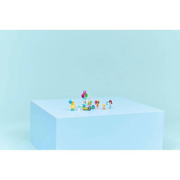 LEGO® Friends Ice Cream & Balloon Stand Building Kit