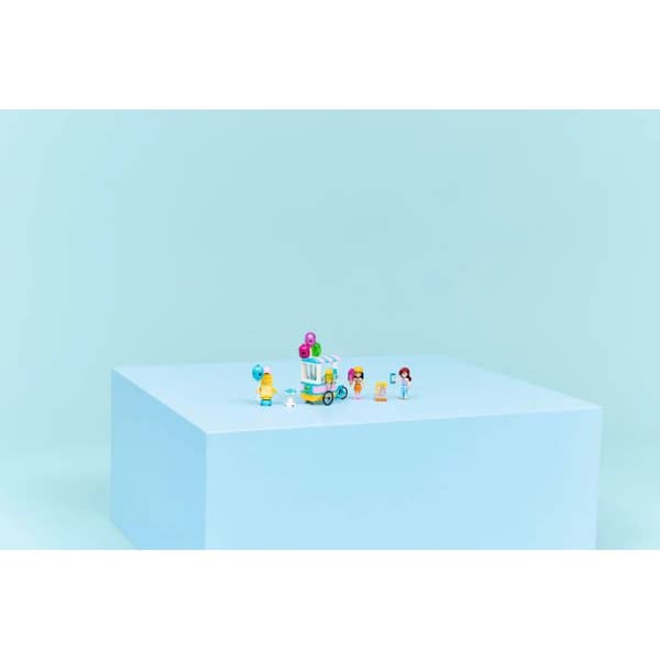 LEGO® Friends Ice Cream & Balloon Stand Building Kit