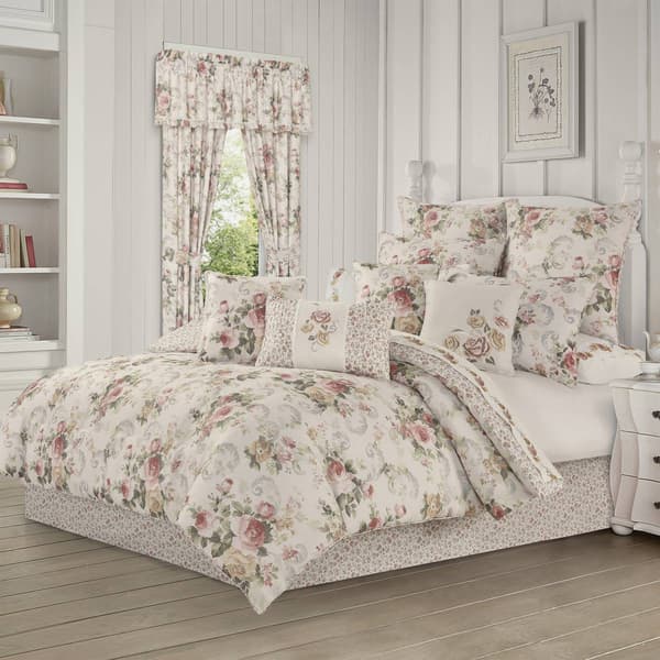 Royal Court Chablis Bedding Collection