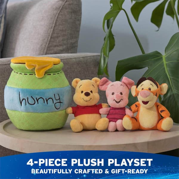 Gund Disney 6in. Winnie The Pooh Plush Playset