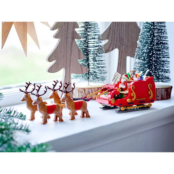 LEGO&#174; Santa''s Sleigh