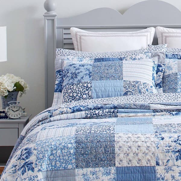 Laura Ashley® Paisley Patchwork 136 TC Reversible Quilt Set