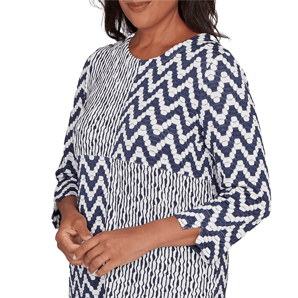 Womens Alfred Dunner Saratoga Springs Chevron Abstract Blouse