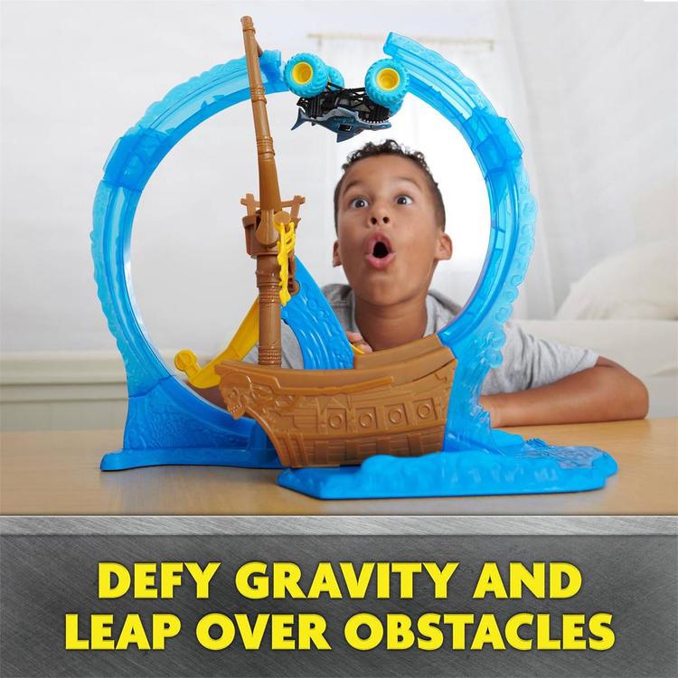 Spin Master Monster Jam Megalodon Loop of Doom Stunt Playset