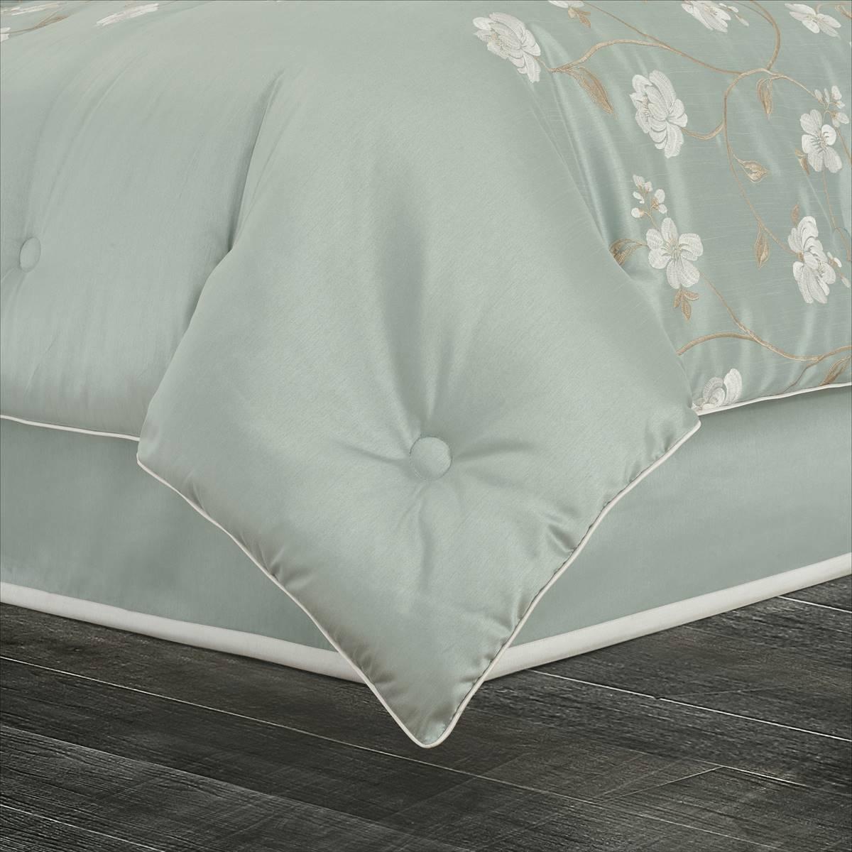 Royal Court Spring Garden 4pc. King/Cali King Comforter Set