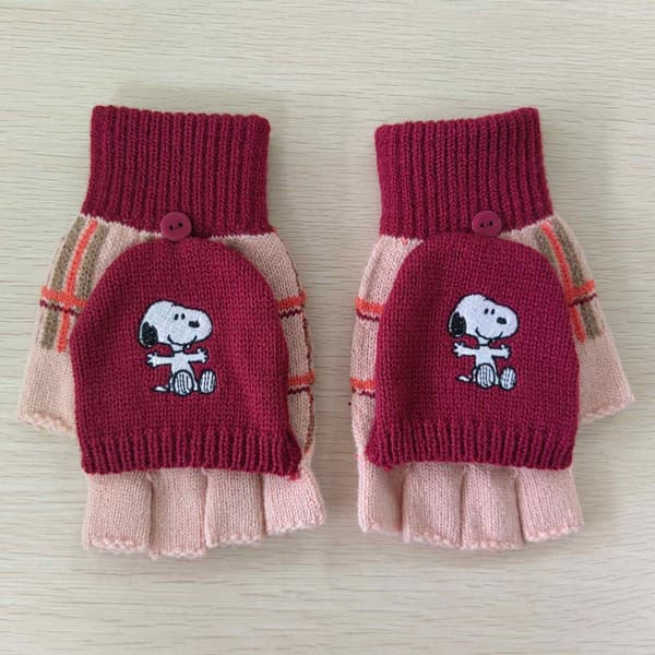 Womens Peanuts Snoopy Plaid Fingerless Gloves