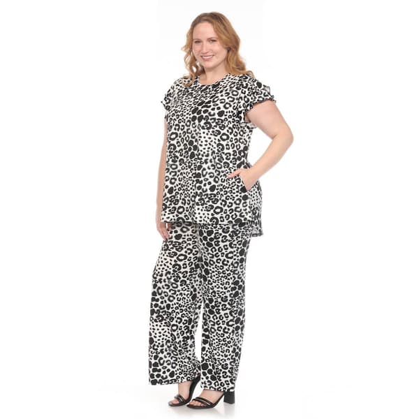 Plus Size White Mark Bold Leopard Print 2pc. Ruffle Sleeve Set