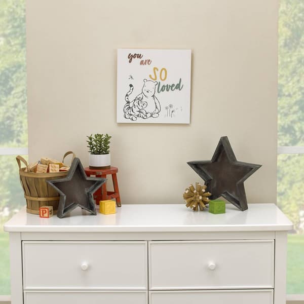 Disney Classic Winnie the Pooh and Tigger Wall D&#233;cor