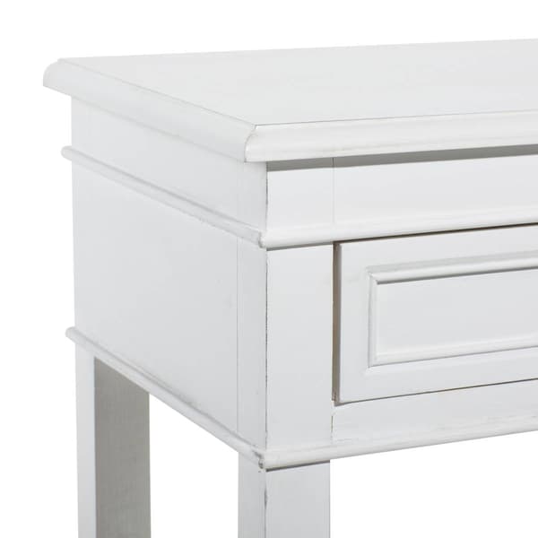 9th & Pike&#174; White Pine Traditional Accent Table