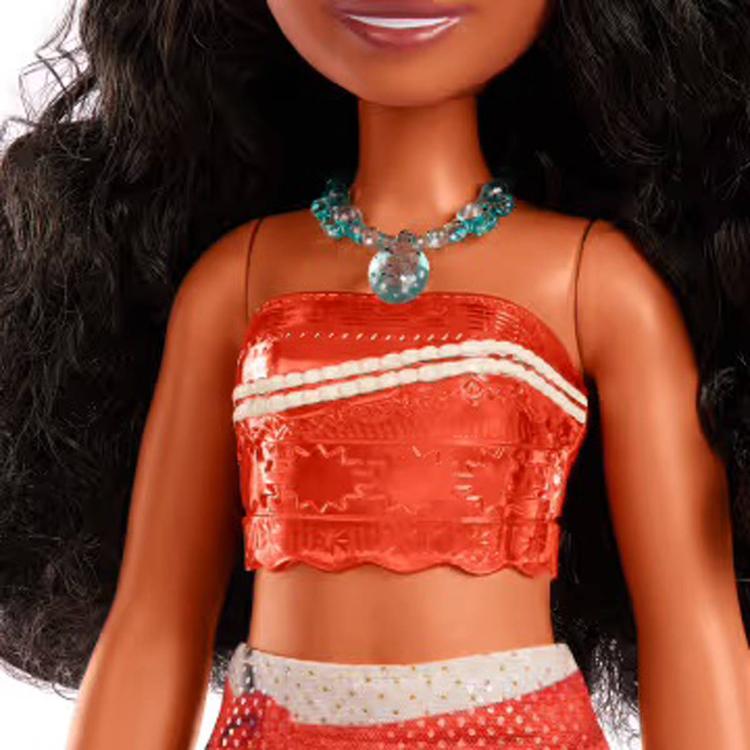 Disney Princess Moana Doll With Sparkling Fashion & Accessories