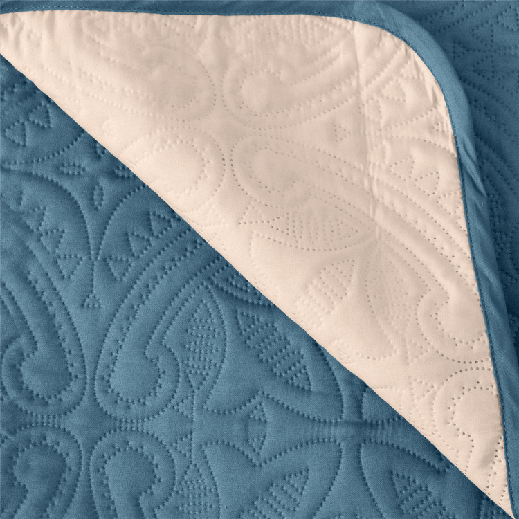 Freshfolds Reversible Quilted Pet Furniture Protector