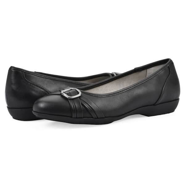 Womens Cliffs by White Mountain Calming Flats