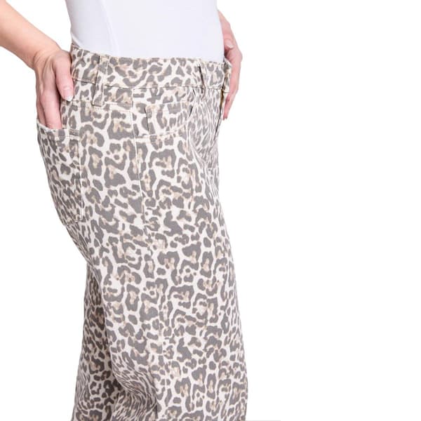 Juniors YMI® Low Rise Wide Leg Leopard Print Jeans
