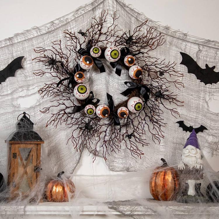 Northlight Seasonal 24in. Halloween Eyeballs &amp; Spiders Wreath